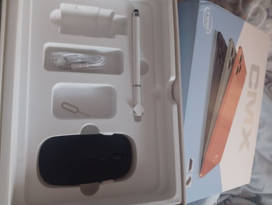 Tabletă iPro 17 Android 15 + tastatură + mouse + accesorii – 850 lei n