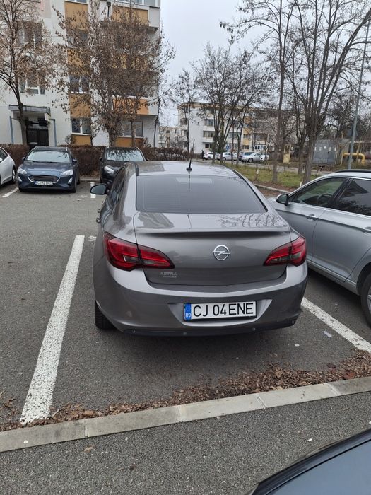 Vand Opel Astra J 2016