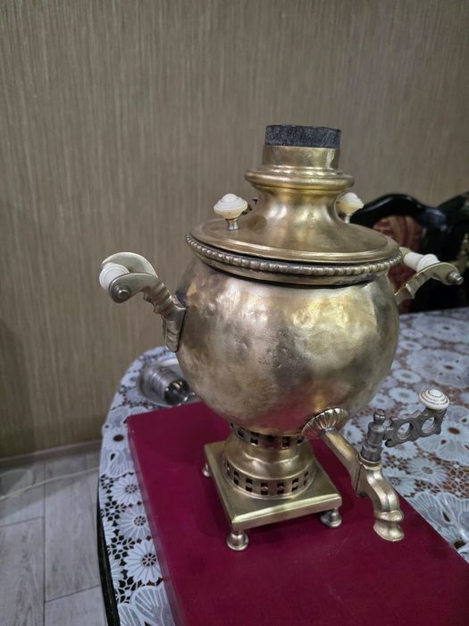 Самовар Царский.