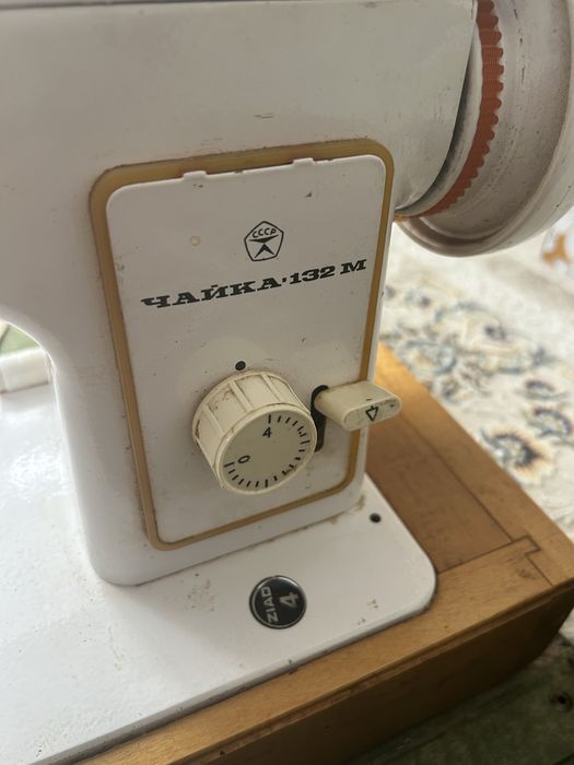 Швейная машина бытовая