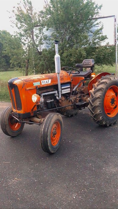 Vand Tractor Fiat 411