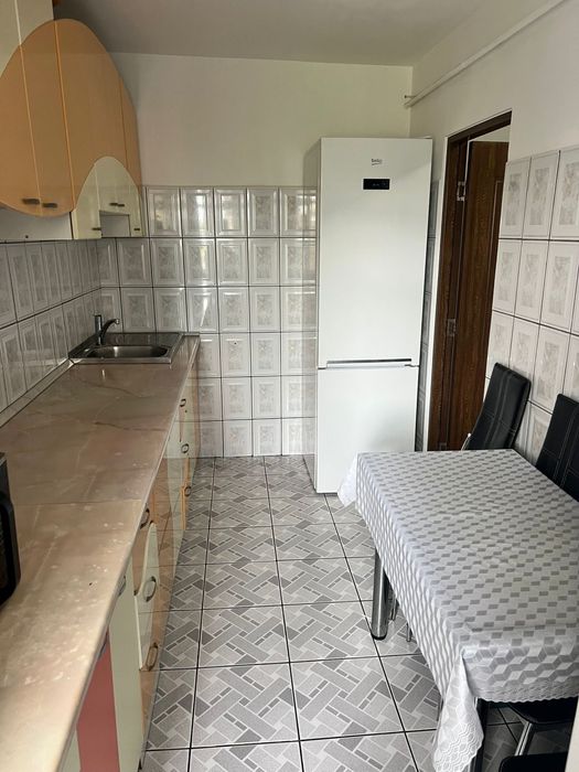 Apartament de închiriat – Micro 39, Str. Ionel Fernic