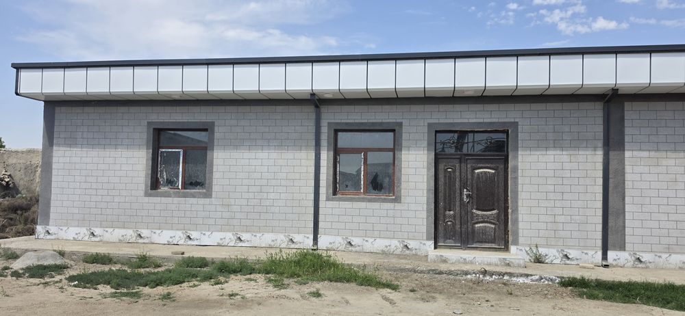 Савдо дукони ва ишлаб чикариш учун  бино сотилади ремонти билан 115m2