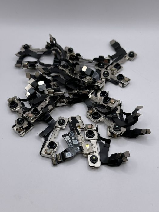 Vindem piese originale pentru iphone SH