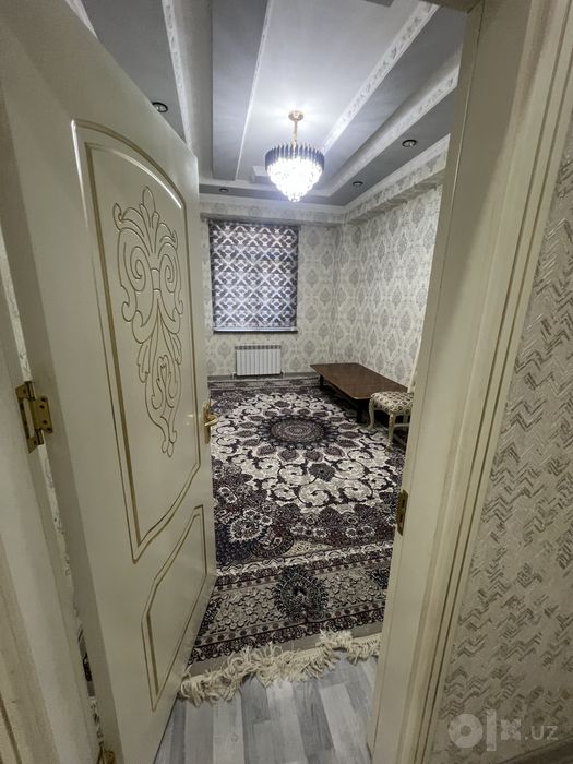 Duplex uy sotiladi Sergili moshinabozor tomonda Inbazarni orqa tomoni