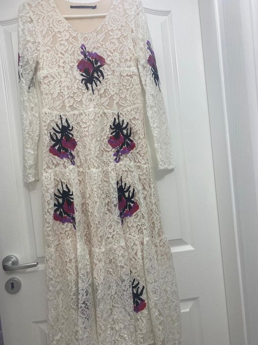 Rochita superba Silvian Heach impecabila M