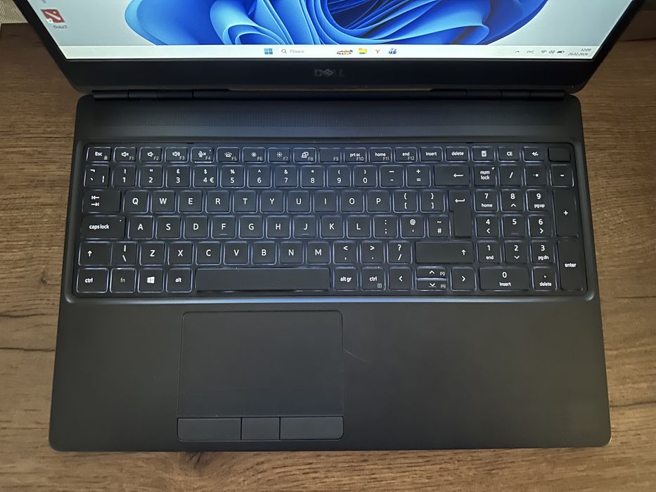 Dell Precision 7560 - intel Core i9-10885H/RAM 32Gb/SSD/Quadro T2000
