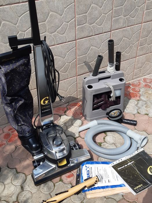 Aspirator profesional KIRBY seria G nou nu s-a folosit