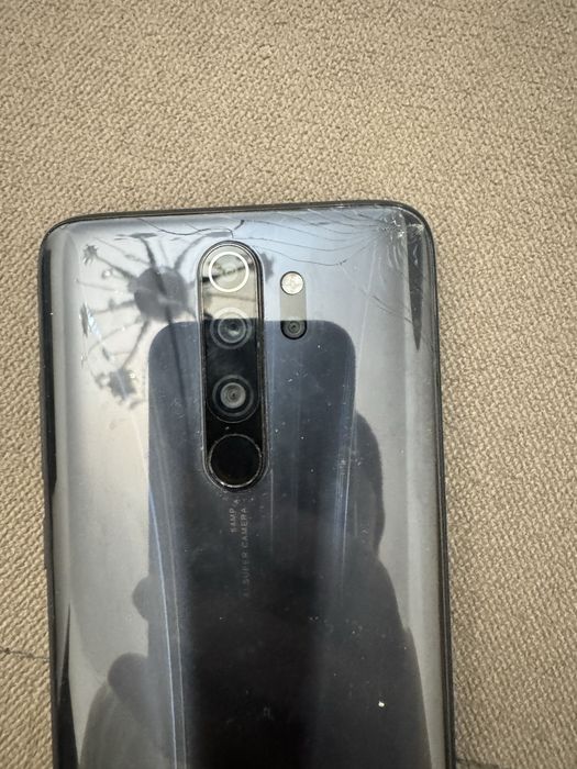 Продам redmi note 8 pro срочно.