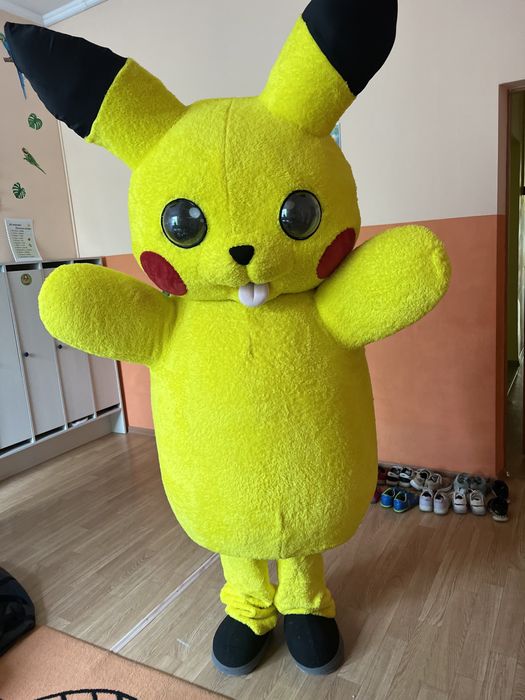 Ростовая кукла пикачу