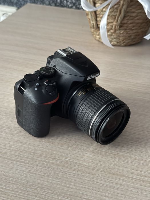 Nikon D3500 + объектив 18-55 VR AF-P