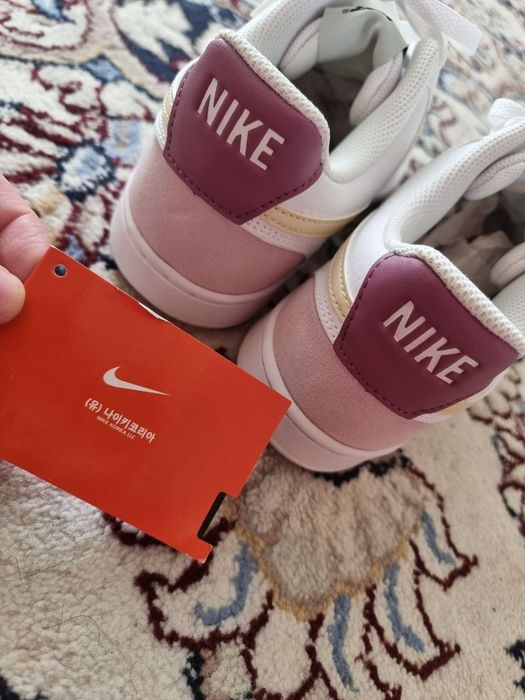 Orginal Nike sneakers