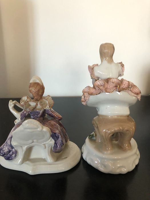 Cuplu de 2 bibelouri din portelan fin