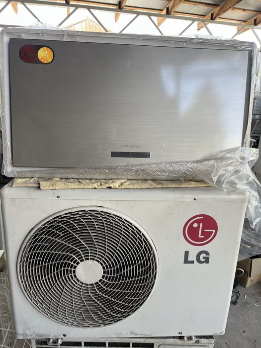 Кондиционер LG ART COOL18