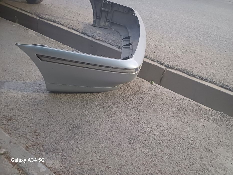 Продам до рест бампер передние и задние