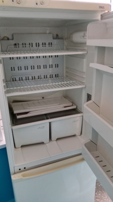 Продам холодильник