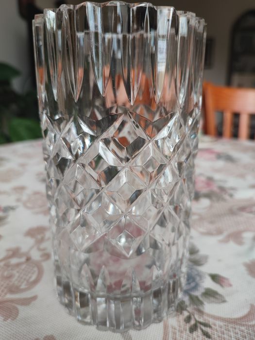 Предлагам вази от кристал