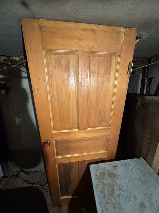 Двери для ванны и в кухню