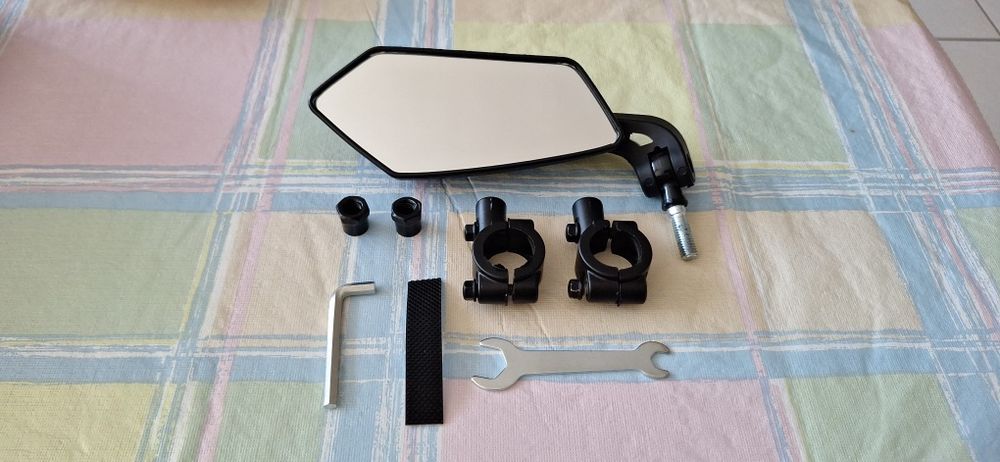 Огледало, светлоотразители, седалки и ръкохватки за велосипед