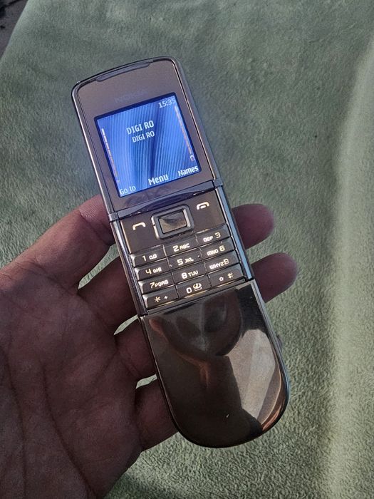 Vând Nokia 8800 Sirocco GOLD !