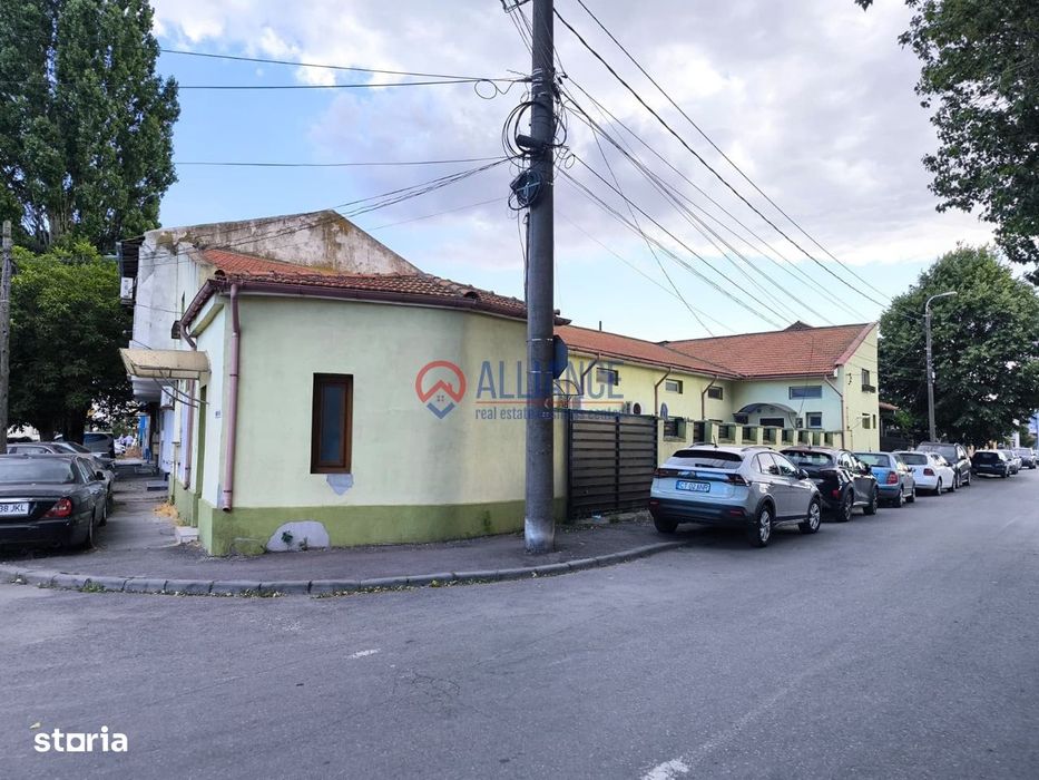 Casă 5 camere, ICIL, curte pavată, 2 parcări