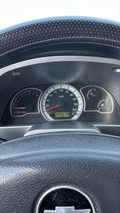 Nexia 2  2012( gibrid ) кондиционером (obmen ham bor)