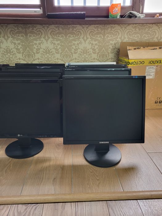 Мониторы LG 19дюймовые