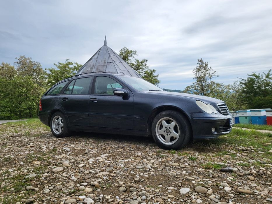 Mercedes-Benz C class w203 c200 break 2.2 diesel