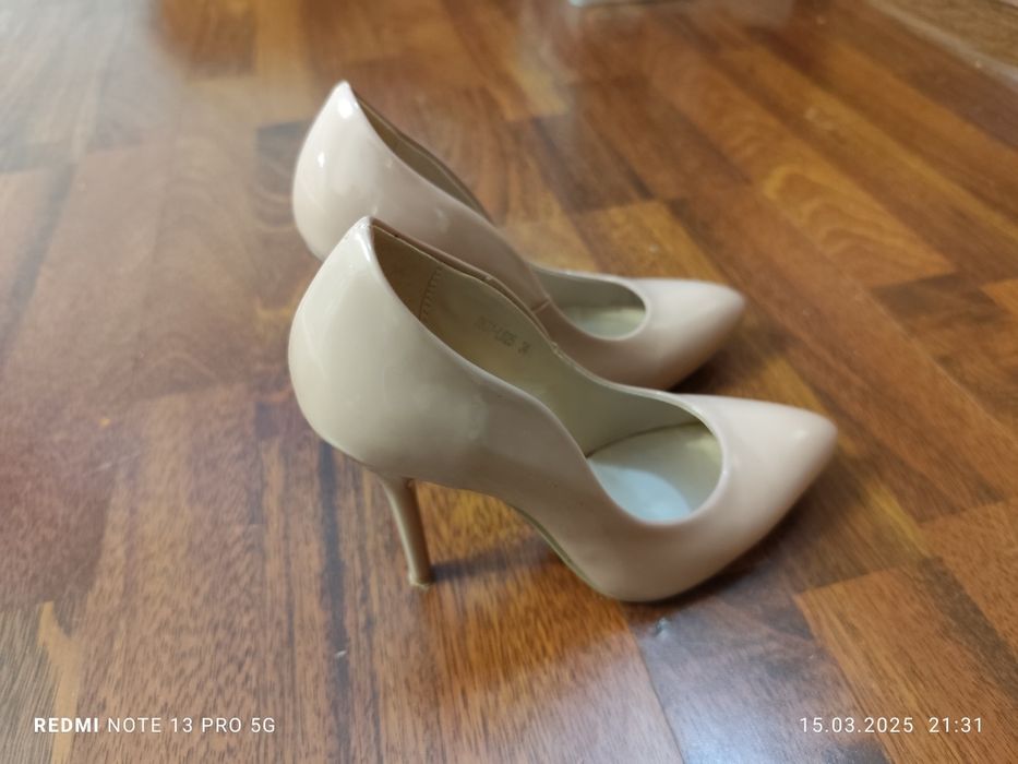 Туфли женские стильные