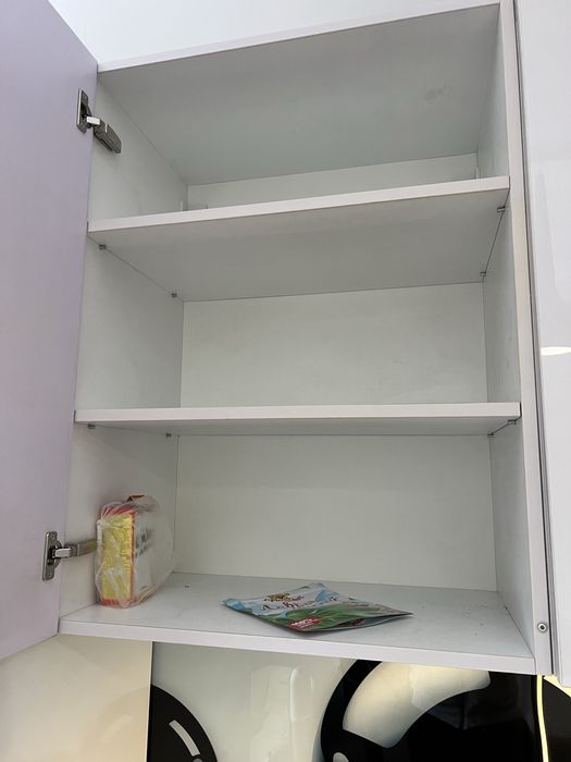 Продам кухонную гарнитуру