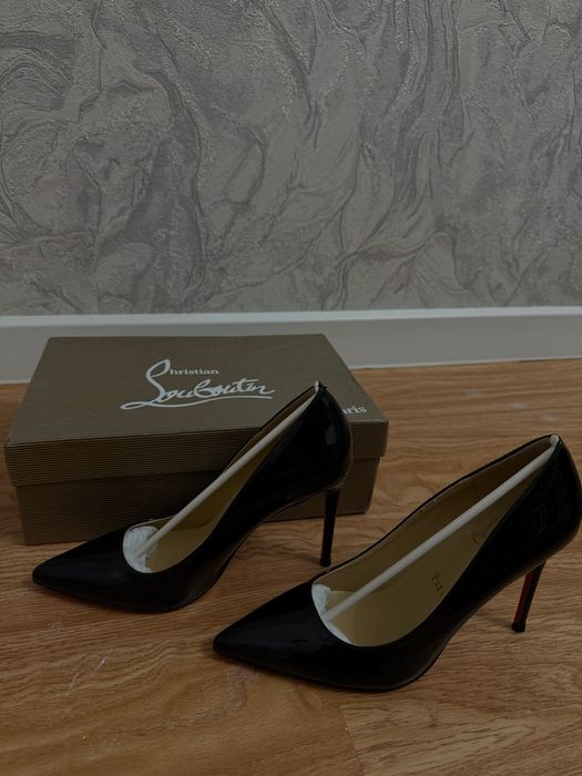 Туфли Лабутены 37