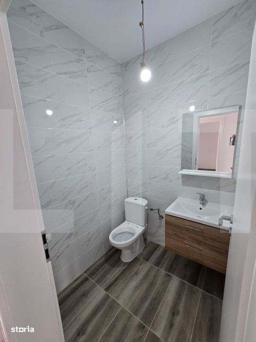 Casa tip duplex Mosnita Noua asfalt