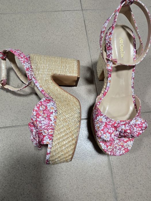 Розови сандали на платформа, тип еспадрили, 38-ми номер