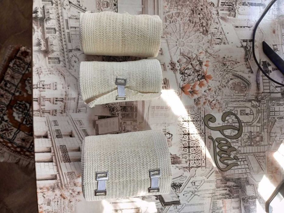 Бинты эластичные компрессионные б/у