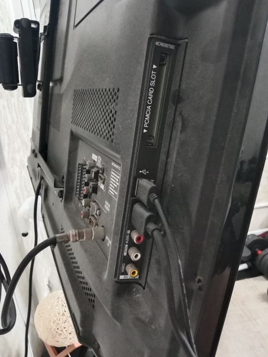 Продаю телевизор