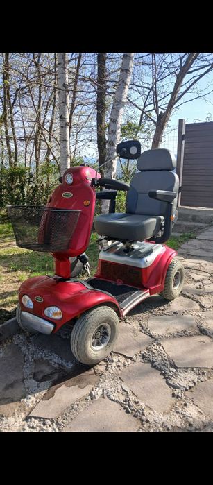 Scuter electric pentru persoane cu dizabilități