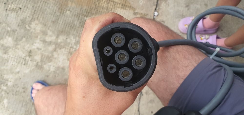 Stație de încărcare auto type 2