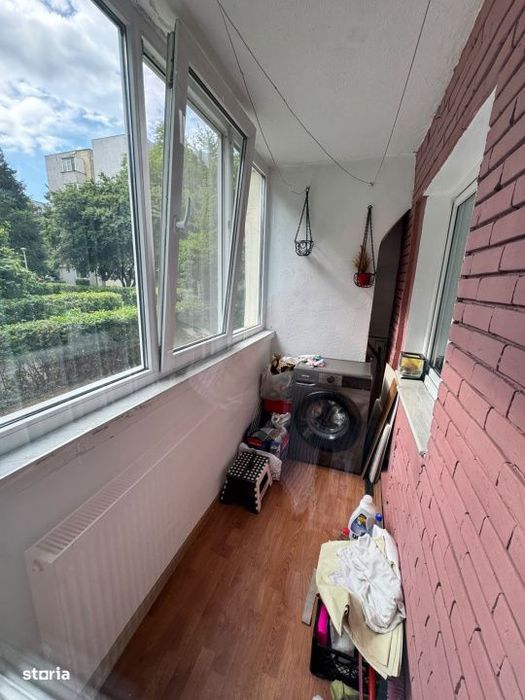 Apartament 3 camere, 53 mp, parter, zona Sasar