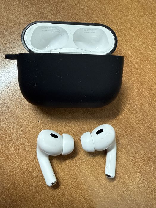 Продаю Apple AirPods Pro 2