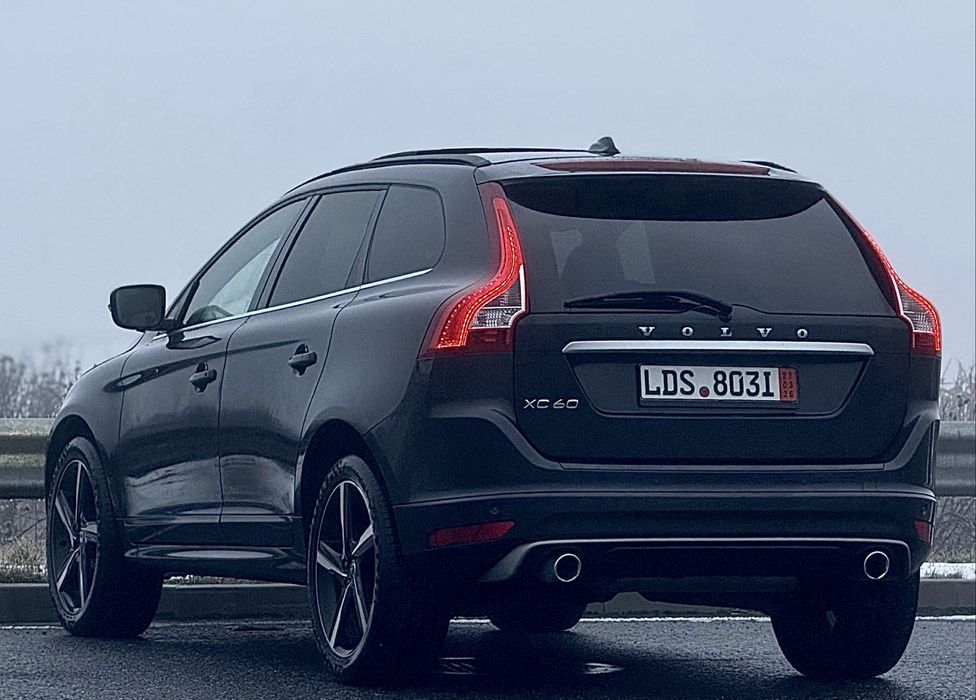 Volvo xc 60 R-design 2016 2.0 diesel 190 cai full!!