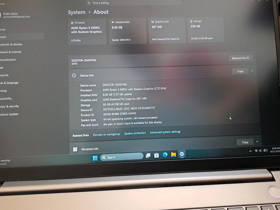 Laptop Lenovo AMD ryzen3   2,7GHz