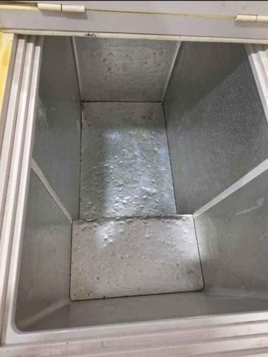 Morozilnik Ishkashi Ideal