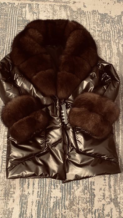 Куртка в отличном состоянии