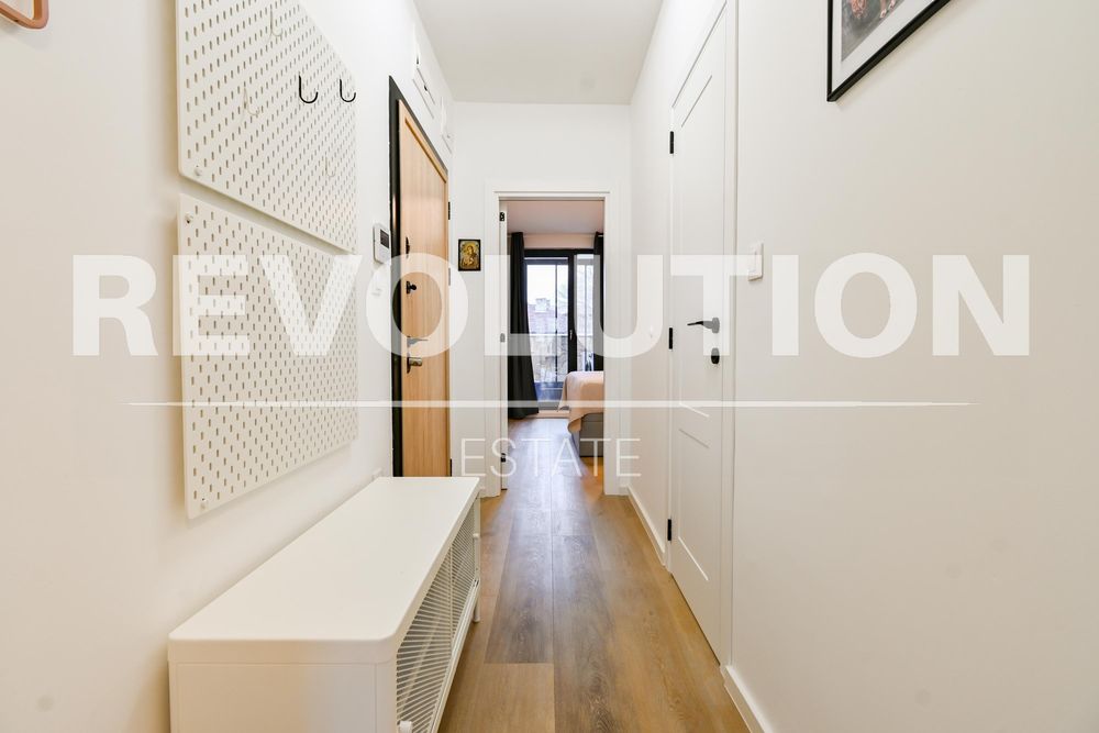 Дава се под наем Двустаен апартамент в София, Център - 63 кв.м за 900 € - Снимка #6