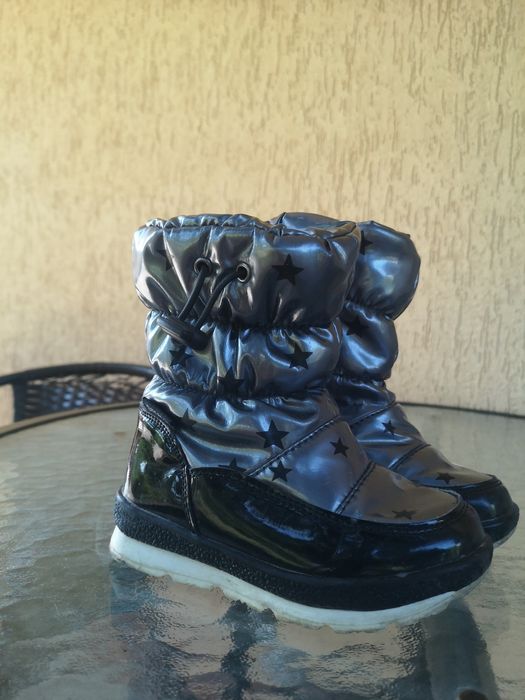 Обувки, боти, Nike, Adidas, Clarks, Primigi, Garvalin, Zara