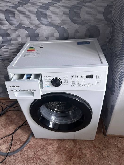 Продаю стиральную машину samsung