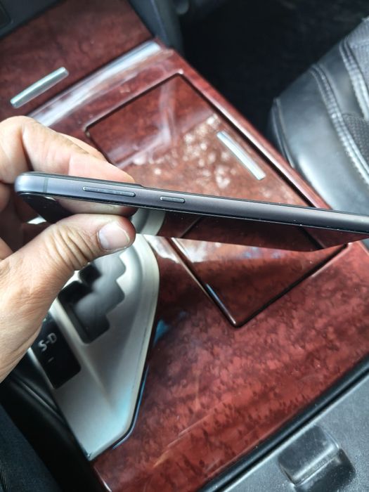 Самсунг S21 128 гб