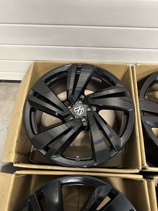 Jante 20 ORIGINALE VW Touareg III CR R-Line Nevada Black Q7