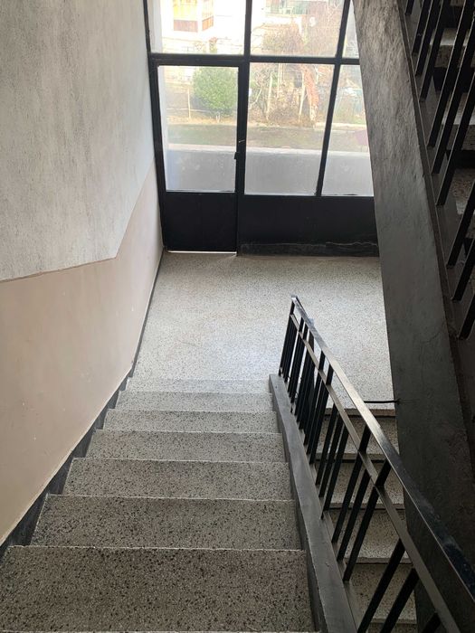 Продава се Четиристаен апартамент в Карлово - 102 кв.м за 1608 €/кв.м - Снимка #12