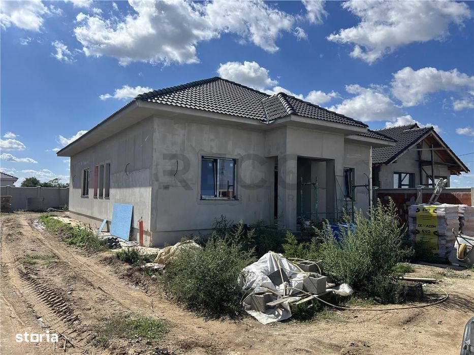 RECO casa 5 camere în Santandrei